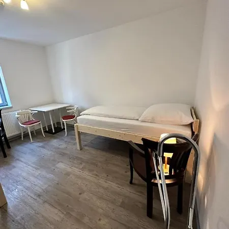 Gaststaette Brandenburg *